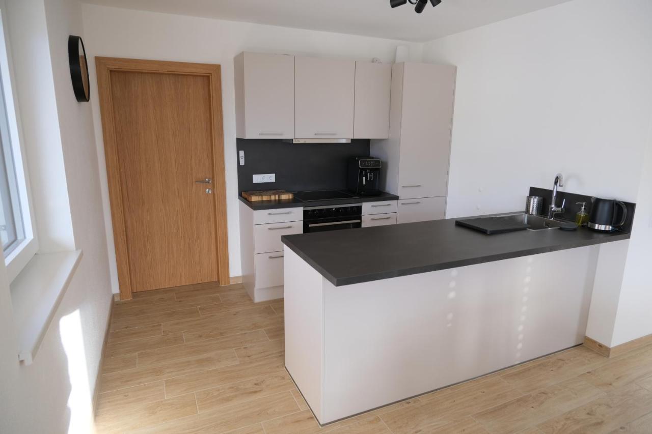 אינסברוק Ferienwohnung Weibold מראה חיצוני תמונה
