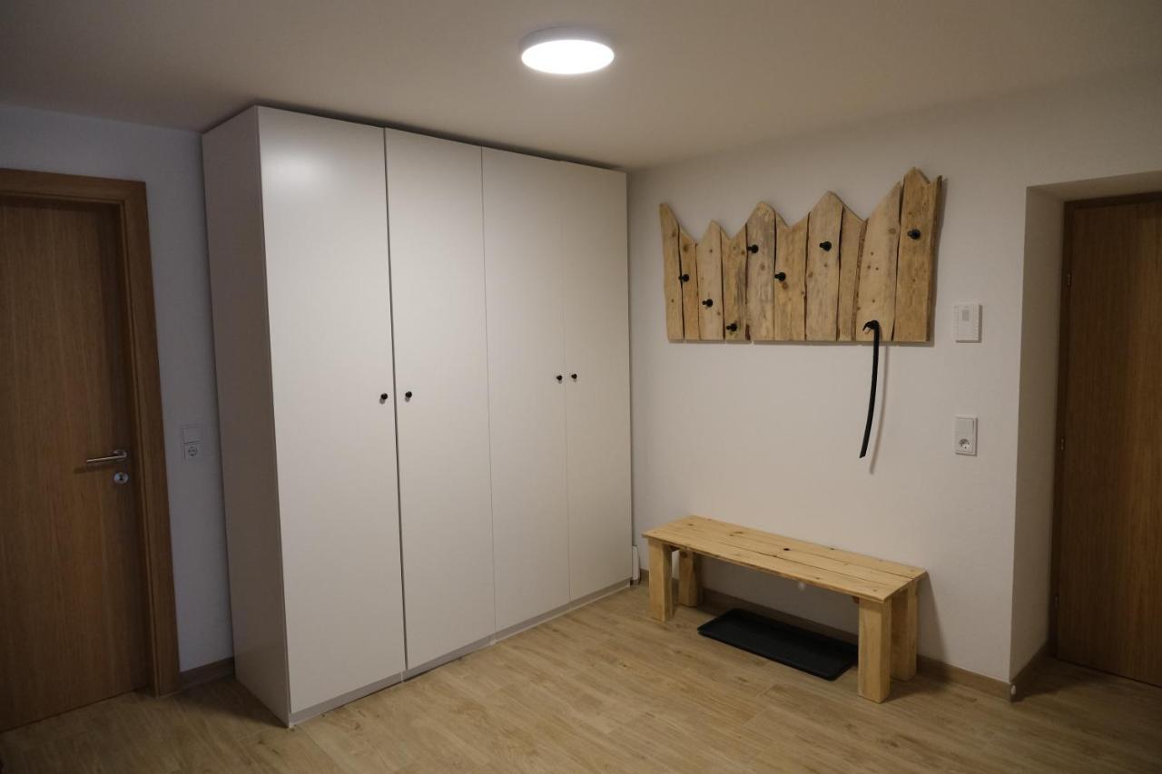 אינסברוק Ferienwohnung Weibold מראה חיצוני תמונה